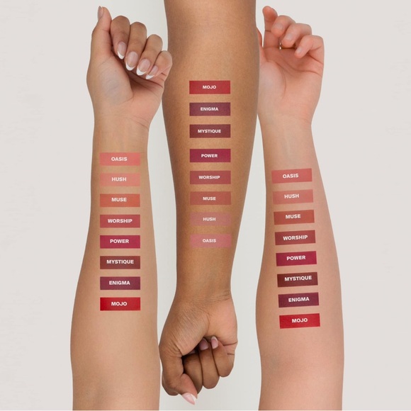 Hydrating Lipstick💄Oasis - Cool Pinky Nude shade - Picture 4 of 7